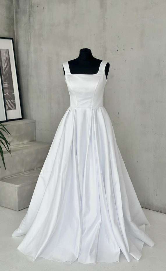 Vestido de novia con escote cuadrado, vestido de novia con corsé