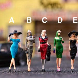 Miniature Figure Retro Glamour Scale 1/64 or 1/87 for Diecast and Diorama