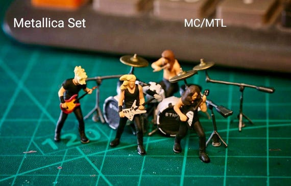 Miniature Figure Metallica Band Set Scale 1/64 or 1/87 for Diecast