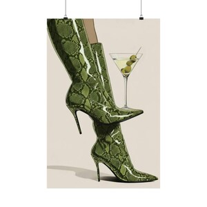 Olive Snake Print Heels and Martini Art Print afbeelding 7