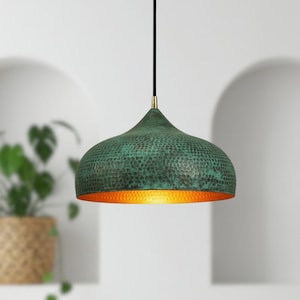 Lampe à suspension dôme en laiton patiné verte - Farmhouse Rustic Lighting