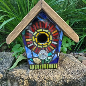 STAINED GLASS Giant Flower MOSAIC Birdhouse made to order Pick Your Color Example is a White Flower with a Yellow center image 9