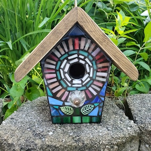 STAINED GLASS Giant Flower MOSAIC Birdhouse made to order Pick Your Color Example is a White Flower with a Yellow center image 8