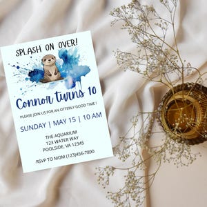 Invitación digital de cumpleaños con salpicadura azul sobre nutria (solo plantilla editable)