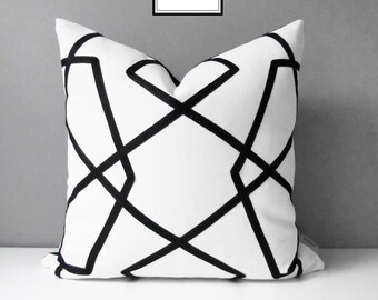 Black & White Outdoor Pillow Cover, Modern Sunbrella Pillow Cover, Decorative Geometric Lattice Pillow Cover, Scatter Cushion, Mazizmuse