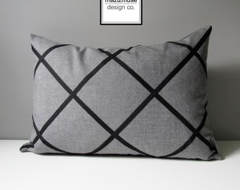 Decorative Grey & Black Outdoor Pillow Cover, Geometric Pillow Cover, Modern Slate Cast Sunbrella Cushion Cover, Gridlock, Mazizmuse