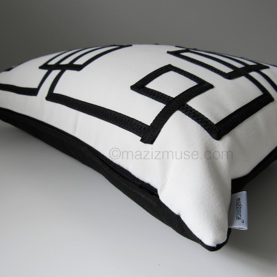 Modern Black White Outdoor Pillow Cover Decorative Geometric Fretwork Sunbrella Cushion Mazizmuse