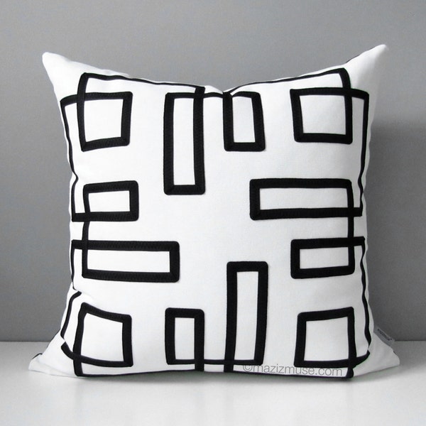 Modern Black White Outdoor Pillow Cover, Decorative Pillow Cover, Geometric Pillow Cover, Fretwork Sunbrella Cushion Cover, Mazizmuse