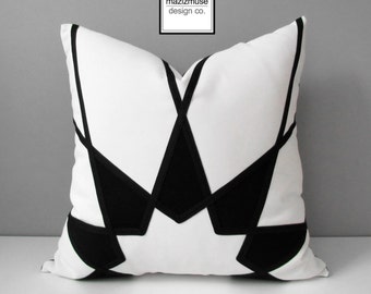 Decorative Black & White Outdoor Pillow Cover, Modern Geometric, Art Deco Throw Pillow Cover, Sunbrella Pillow Cushion Cover, Mazizmuse