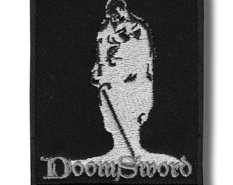 Naszywka haftowana Doom Sword, aplikacja do prasowania b552b5