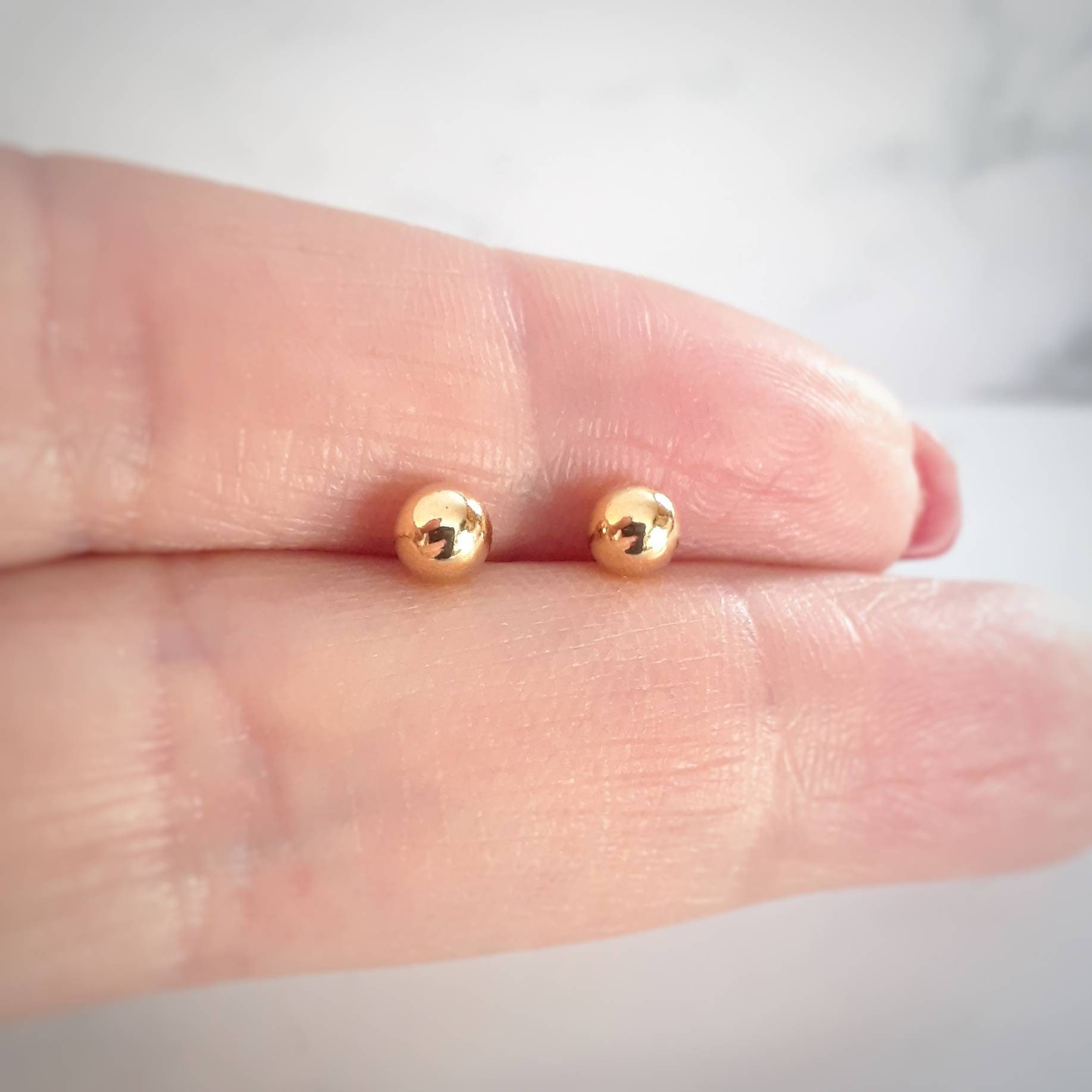 Orecchini A Borchie Uomo In Argento Sterling Placcati Oro 14k