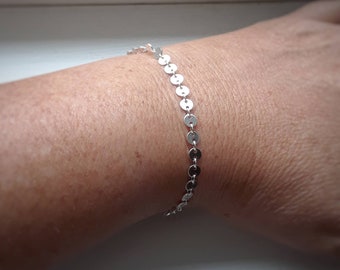 Sterling silver coin chain bracelet, gift for her, minimalist jewelry, disk bracelet, delicate handmade jewelry, coin disk, coin bracelet