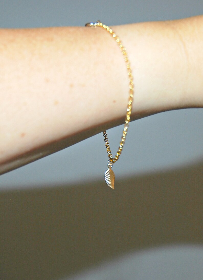 Gold Leaf Bracelet Dainty Leaf Charm Gold Charm Bracelet Etsy Australia