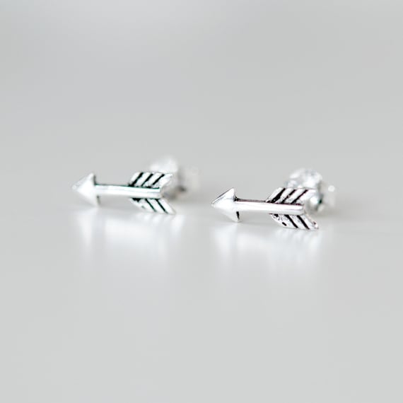 Sterling silver arrow earrings deals