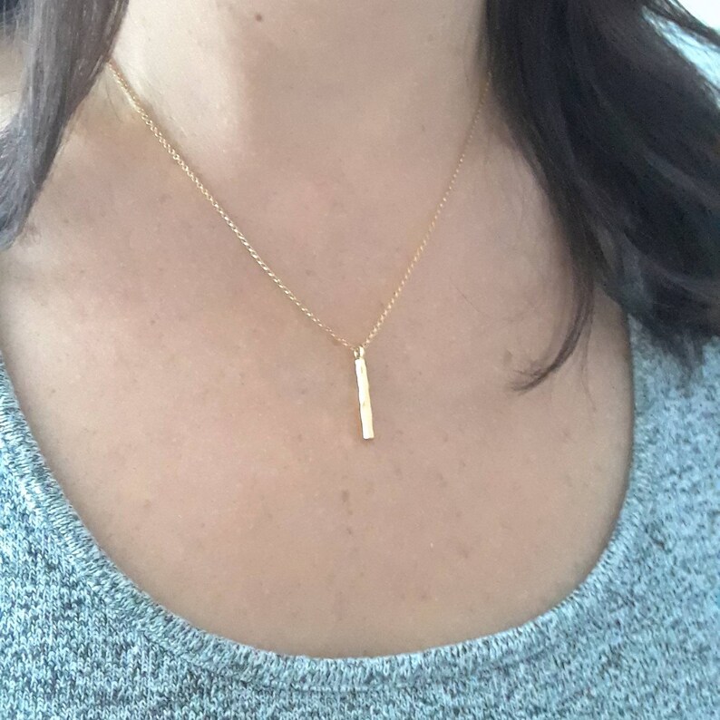 Hammered gold bar necklace, modern gift for her, bar pendant, vertical bar, simple necklace, gold necklace, minimalist necklace image 2