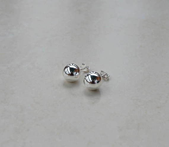 Sterling silver ball stud earrings - 10mm