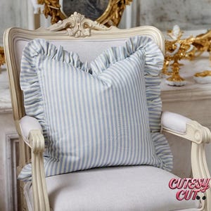 Funda de almohada a rayas con volantes de cuadros vichy: funda de cojín de algodón suave para cama, sofá o habitación infantil: decoración cottagecore y shabby chic.