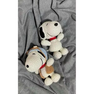 Brinquedo de pelúcia de crochê feito à mão para cachorro, bicho de pelúcia fofo inspirado em cachorro de desenho animado, presente de amigurumi para crianças, decoração de filhote de cachorro de malha macia, presente de chá de bebê