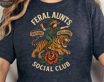 Feral Aunt Social Club Shirt, Somebody’s Feral Aunt Tee, Funny Auntie Gift, Retro Cool Aunt T-Shirt, Pregnancy Reveal for Sister or Friend