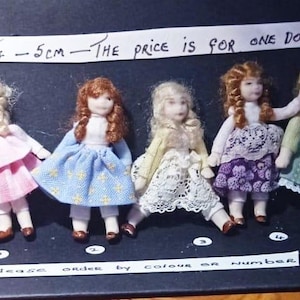 Miniature Dollhouse Dolls - 5 cm