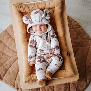 Acorns on Sand Eared Baby Jumpsuit / Baby Romper / Baby Suit / Newborn Overall / Baby Bodysuit / Baby Outwear / Baby Coverall with Ears