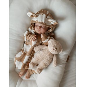 Polar Bear on Cacao Eared Baby Jumpsuit / Baby Romper / Baby Suit / Newborn Overall / Bodysuit / Baby Autumn Outwear with Ears