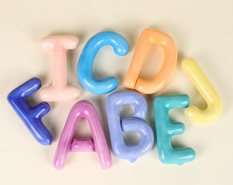 Benutzerdefinierte Ballon Keramik Buchstaben lebendige Farbverlauf bunte Wohnkultur personalisierte Wandkunst Kinderzimmer Dekoration einzigartige Geschenke für die Familie