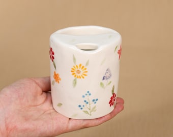 Vilda blommor resemugg handgjord keramik färgglad blommig kaffemugg att ta med keramikmugg, handmålad randig mugg, kaffekopp sip mugg