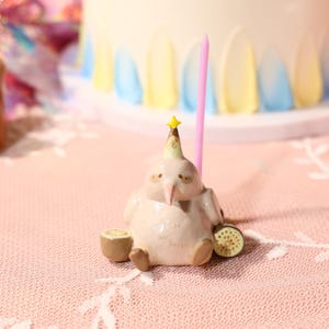 Kiwi Bird Cake Topper Ceramic Birthday Candle Holder Cottagecore Tiny Fruit Figurine Animals Wedding Party Decor Unique Cute Gift
