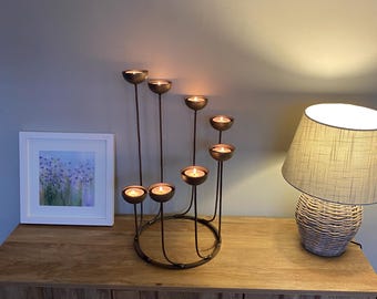 Portacandele a spirale in metallo rustico T-Light da 8 tazze, grande centrotavola decorativo, portacandele vintage in metallo