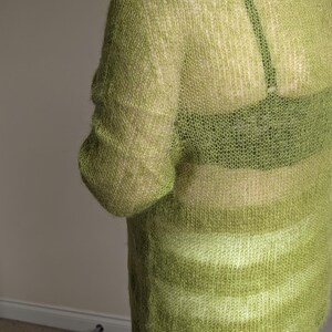 Luxurious Silk-Kid-Mohair Sweater: Boat Neck, Long Sleeves, Straight Fit image 5