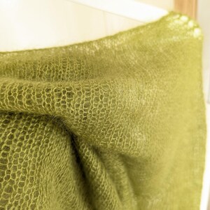 Luxurious Silk-Kid-Mohair Sweater: Boat Neck, Long Sleeves, Straight Fit image 8