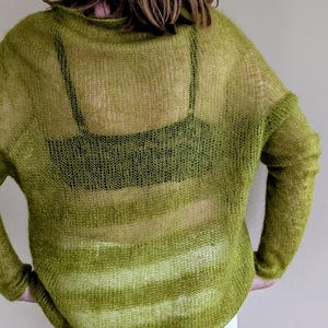 Luxurious Silk-Kid-Mohair Sweater: Boat Neck, Long Sleeves, Straight Fit image 4