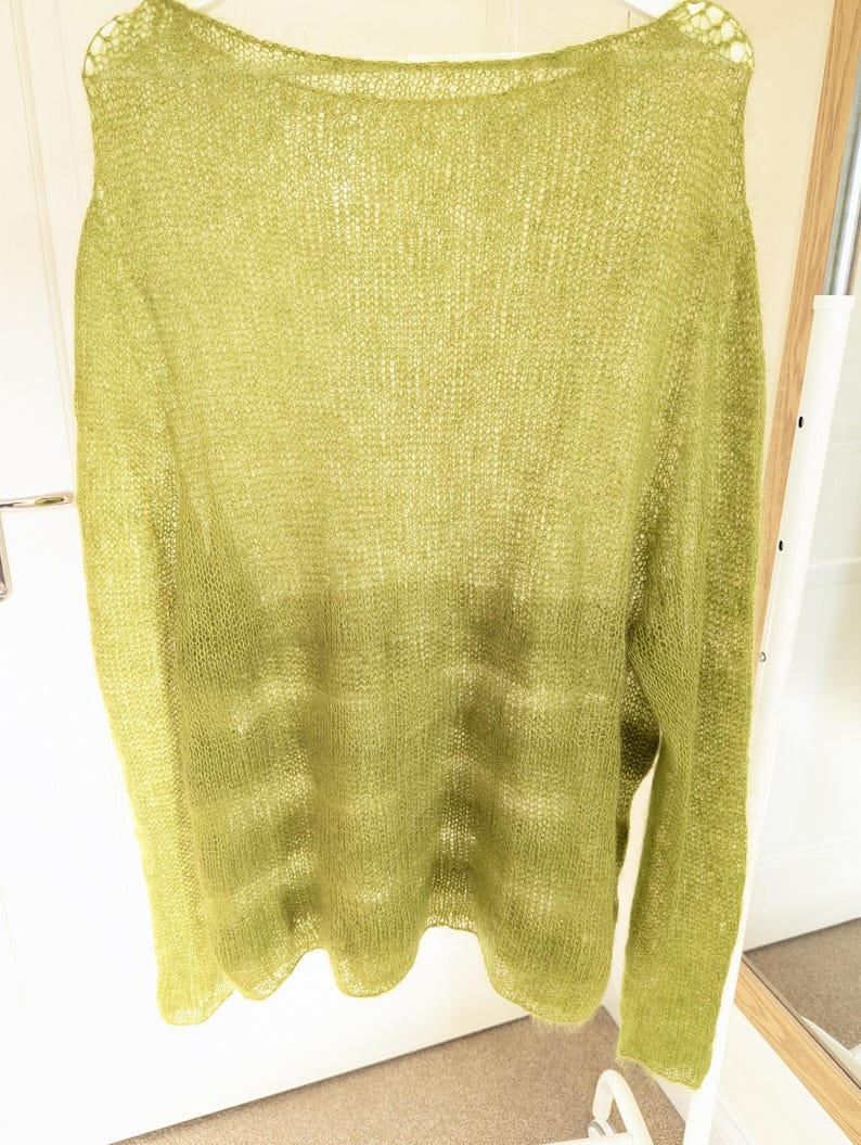 Luxurious Silk-Kid-Mohair Sweater: Boat Neck, Long Sleeves, Straight Fit image 6