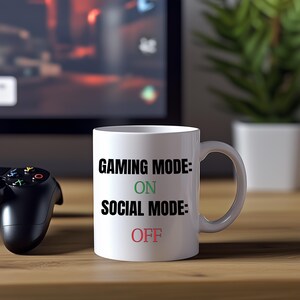 Modo de juego activado. Modo social desactivado. Taza, regalo de jugador, taza de juego, tazas divertidas, taza de café, regalos divertidos, regalo de Navidad, regalo de cumpleaños
