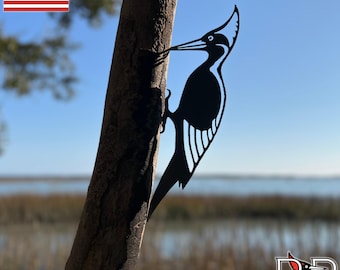 RUSTIC PERCH Ivory-Billed Woodpecker Metal Bird Spike Tree Art Corten Steel Garden Yard Decor Unique Outdoor Handcrafted Gift Wall Sculpture