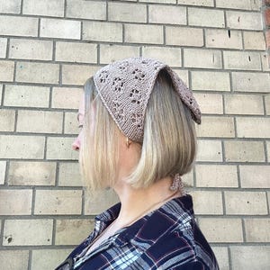 Knitted Cotton Head Scarf – Lace Triangle Hair Bandana – Boho Summer Kerchief – Adjustable Sizes – Handmade Hair Accessory