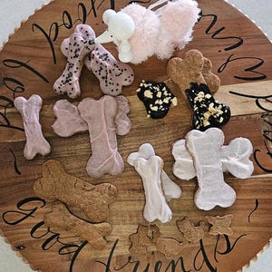 Peanut Butter Dog Bones, Dog Treats, Bones, Pet Gifts, Pet Snacks, Natural Pet Treats,Non-Preservative Pet Treats,Dog, Bones, Biscuits
