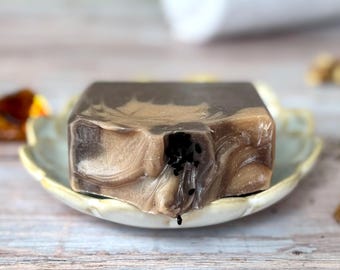 Savon artisanal au tabac bourbon : savon naturel parfumé au beurre de karité et de cacao