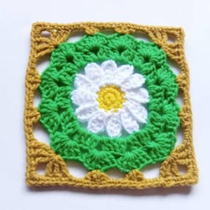 Daisy Crochet Granny Square Pattern PDF – Easy Crochet Tutorial for Beginners | Personalized Home Decor Gift | Housewarming Art & Decor