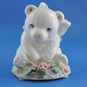 Wind-Up Bear Music Box Heritage House