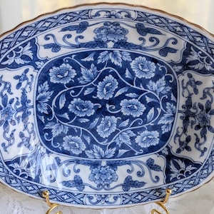 Vintage Blue and White Japan Rectangle Shape Floral Bowl B15