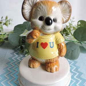 Vintage Wind-Up Bear Music Box Japan