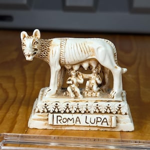 Vintage Roma Lupa Capitoline Wolf Figurine, Romulus Remus Statue, Italian Souvenir Decor