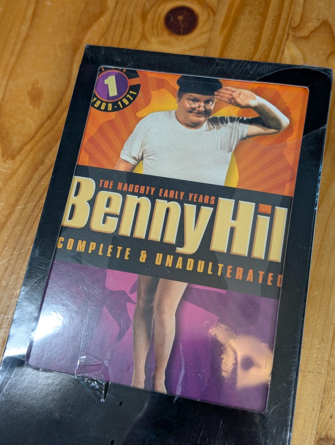 Benny Hill Set 3: Naughty Years - Comp & Unadult [DVD] Amazon.co