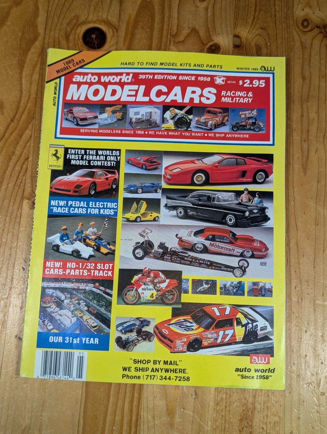 Auto World Racing Signs Auto World Modelcars Racing & Military - 1989 - 39th Edition Since 1958 ...