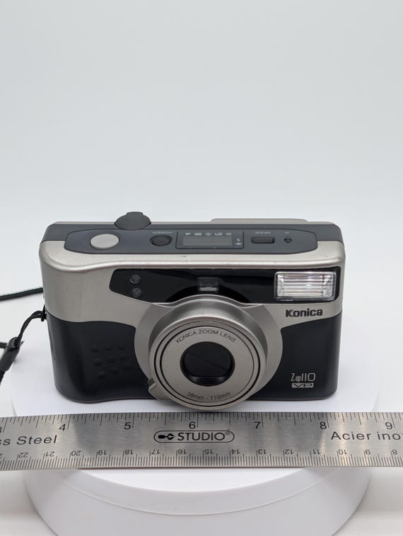 1990s Konica Z-up 110 VP 35mm Point & Shoot Camera | Silver-toned Plastic | 38-110mm Zoom Lens - Vintage Y2K Era Photography