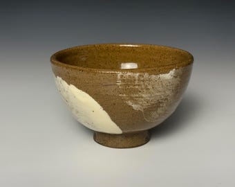 Stoneware bowl with white slip