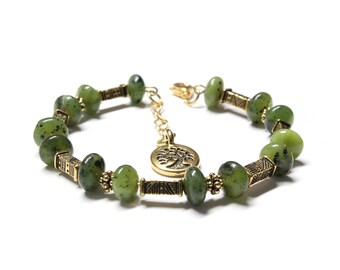 Green Serpentine Bracelet with tree charm / 6 to 7 Inch wrist size / extender chain