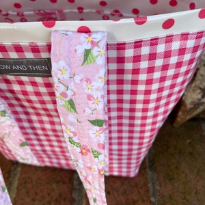 Small pink gingham retro oilcloth tote bag for children and adults. image 6